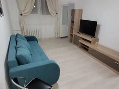 Titan 2 camere decomandat